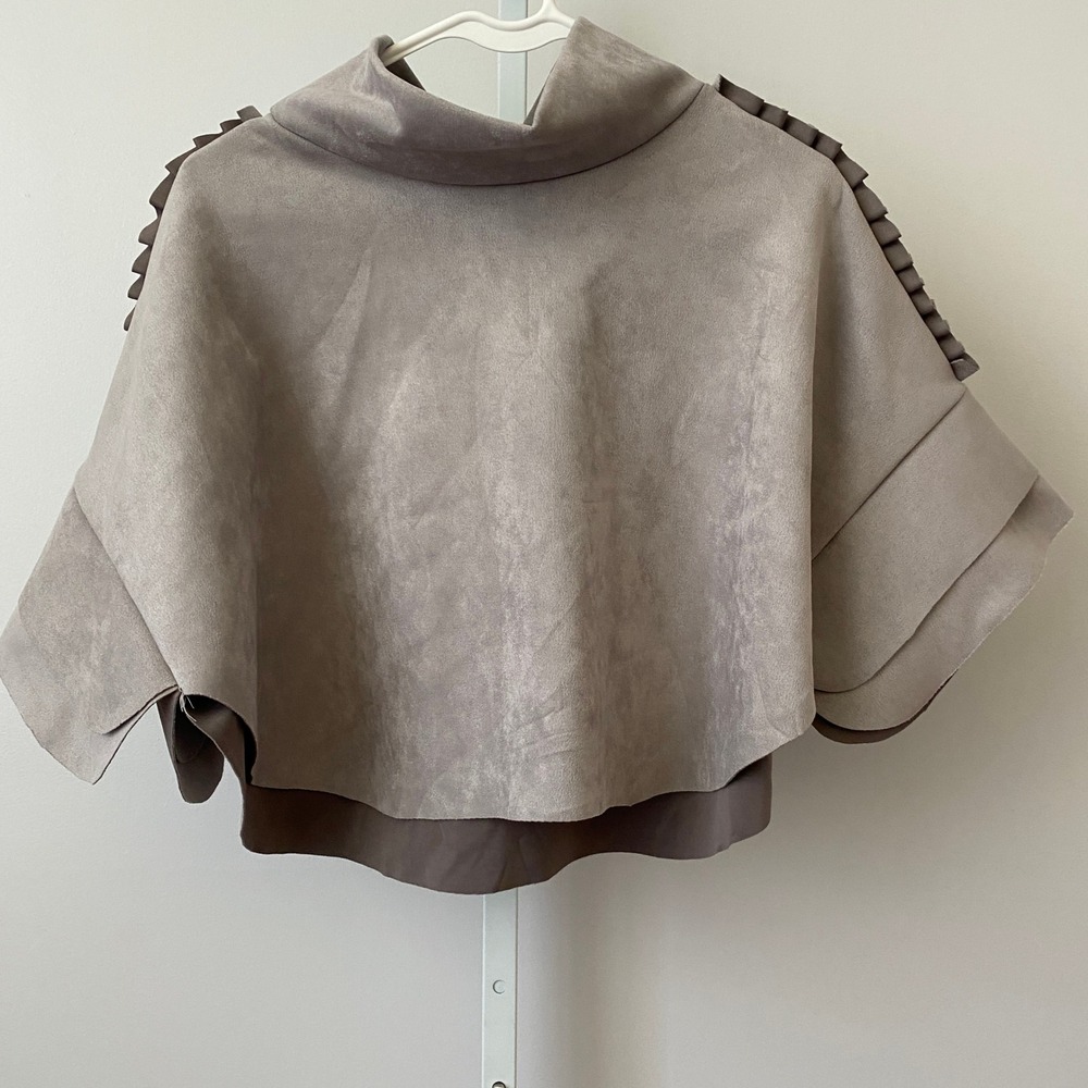 Faux‎ Suede Quirky Lagenlook Ruffle Shoulder Mock Neck Poncho Top OS Grey
